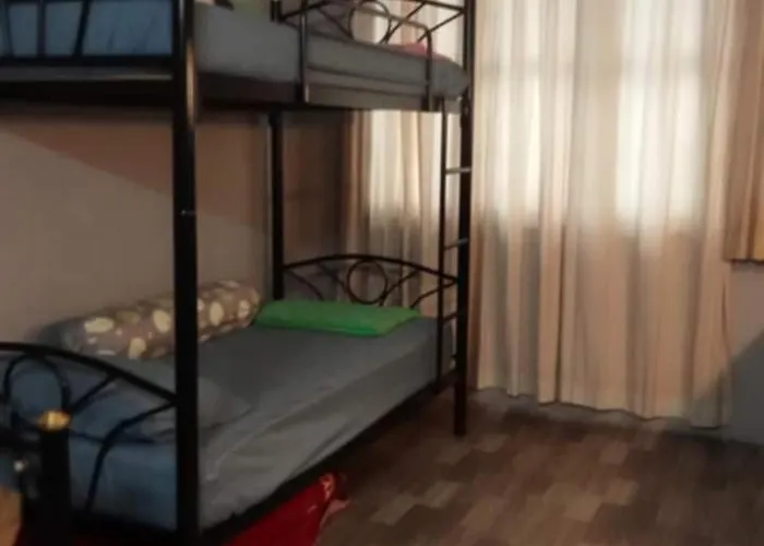 Bang Lumphu House&bistro Homestay
